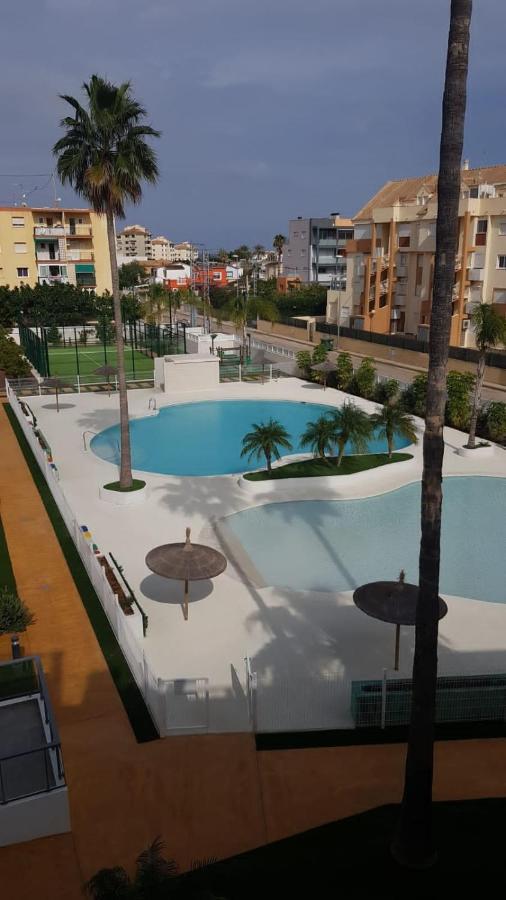 Sunny Denia Beachside Apartment with Pool Exterior photo